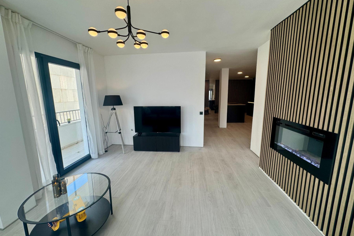 Resale - Apartment  - Torrevieja - CLUB NAUTICO TORREVIEJA