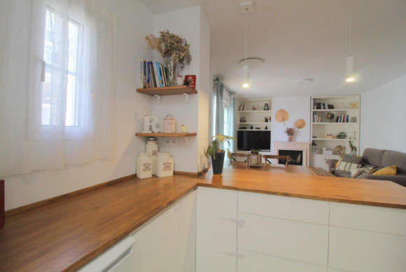 Resale - Apartment  - Torrevieja - La veleta