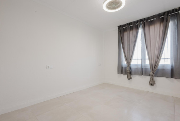 Revente - Appartement - Torrevieja - Playa del Acequión
