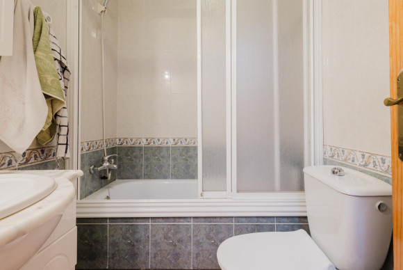 Herverkoop - Appartement  - Torrevieja - Parque de Las Naciones