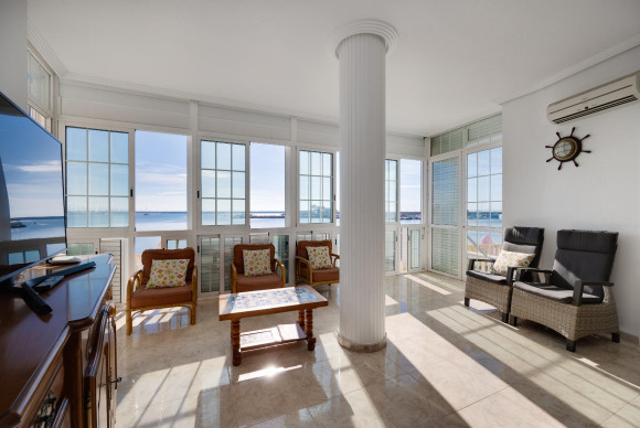Herverkoop - Appartement  - Torrevieja - Playa del Acequión