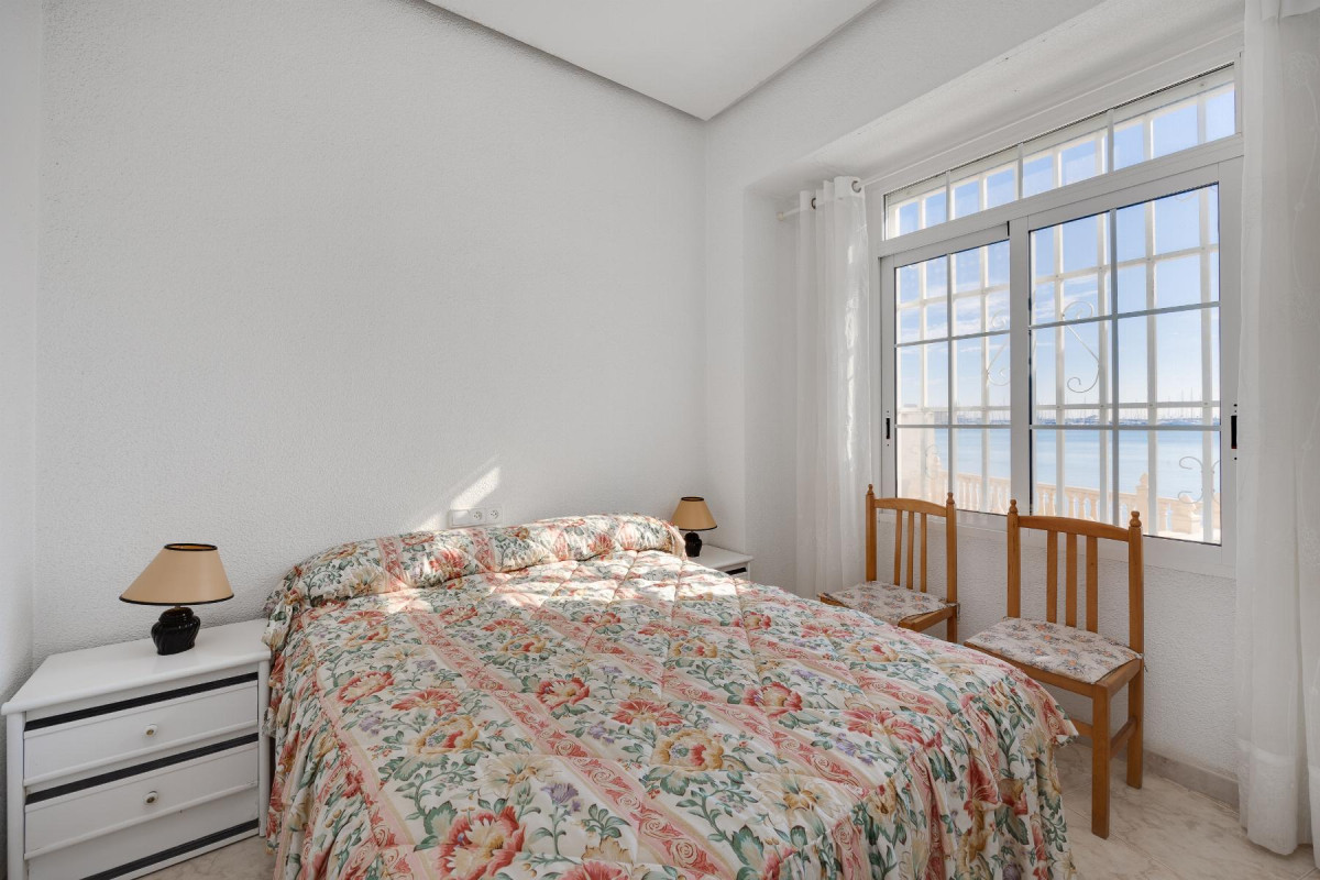 Herverkoop - Appartement  - Torrevieja - Playa del Acequión