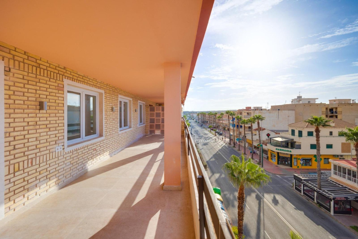 Herverkoop - Appartement  - Torrevieja - playa de los naufragos