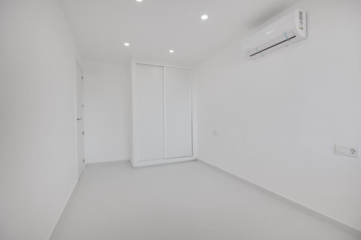 Herverkoop - Appartement  - Torrevieja - playa de los naufragos