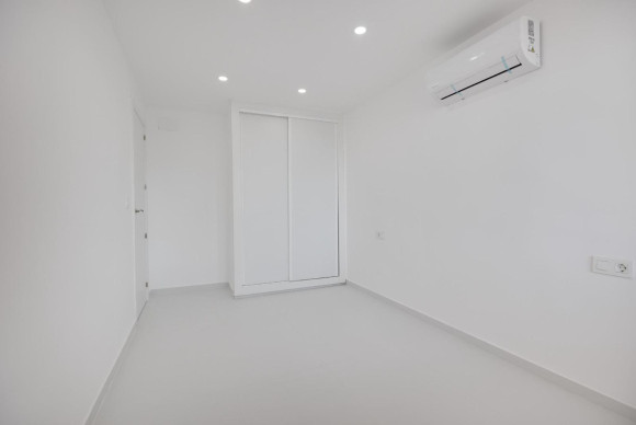 Herverkoop - Appartement  - Torrevieja - playa de los naufragos