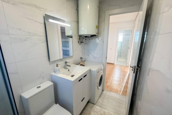 Herverkoop - Appartement  - Torrevieja - Punta prima