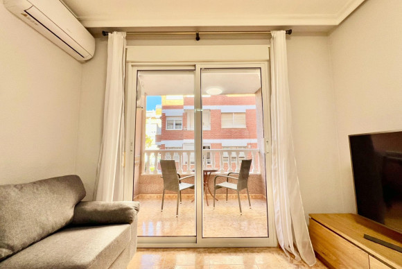 Herverkoop - Appartement  - Torrevieja - Playa del Cura