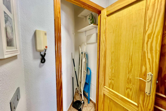 Herverkoop - Appartement  - Torrevieja - Playa del Cura