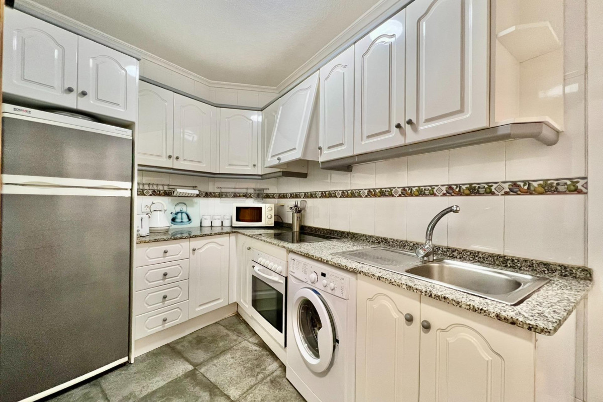 Herverkoop - Appartement  - Torrevieja - Playa del Cura