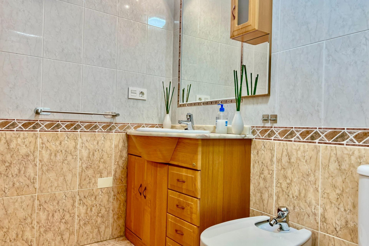 Herverkoop - Appartement  - Torrevieja - Playa del Cura