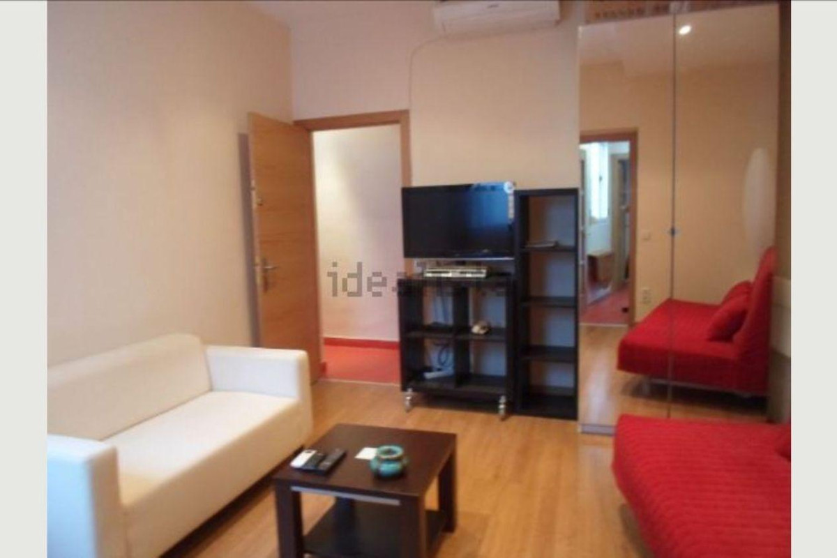 Reventa - Apartamento / piso - Madrid - Malasaña