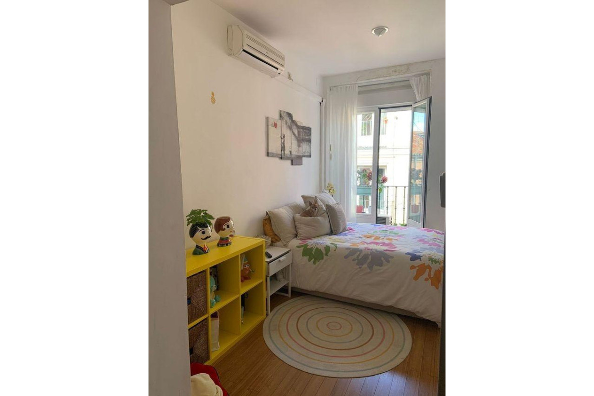 Reventa - Apartamento / piso - Madrid - Malasaña