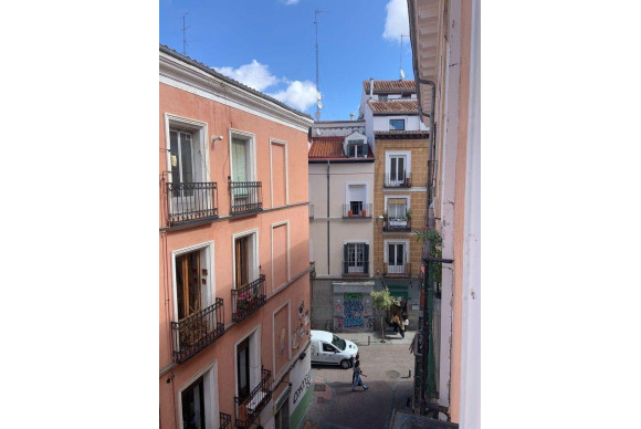 Reventa - Apartamento / piso - Madrid - Malasaña