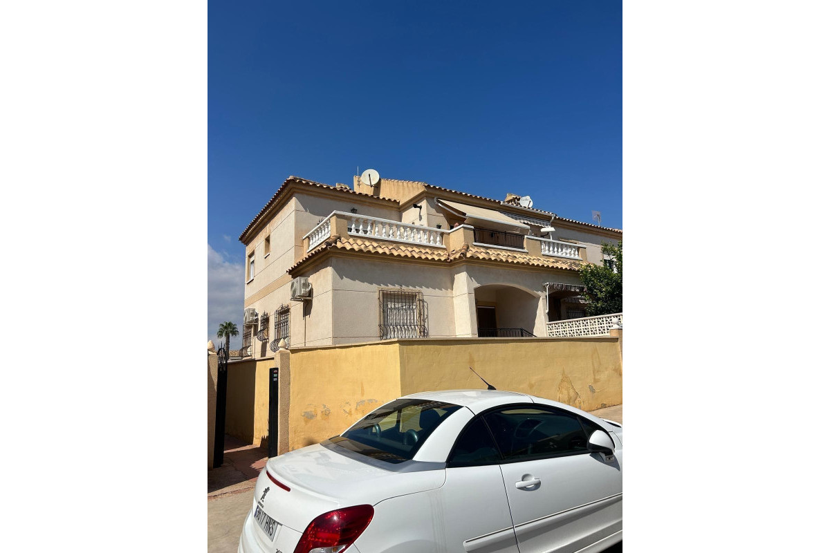 Herverkoop - Appartement  - Torrevieja - Aguas Nuevas