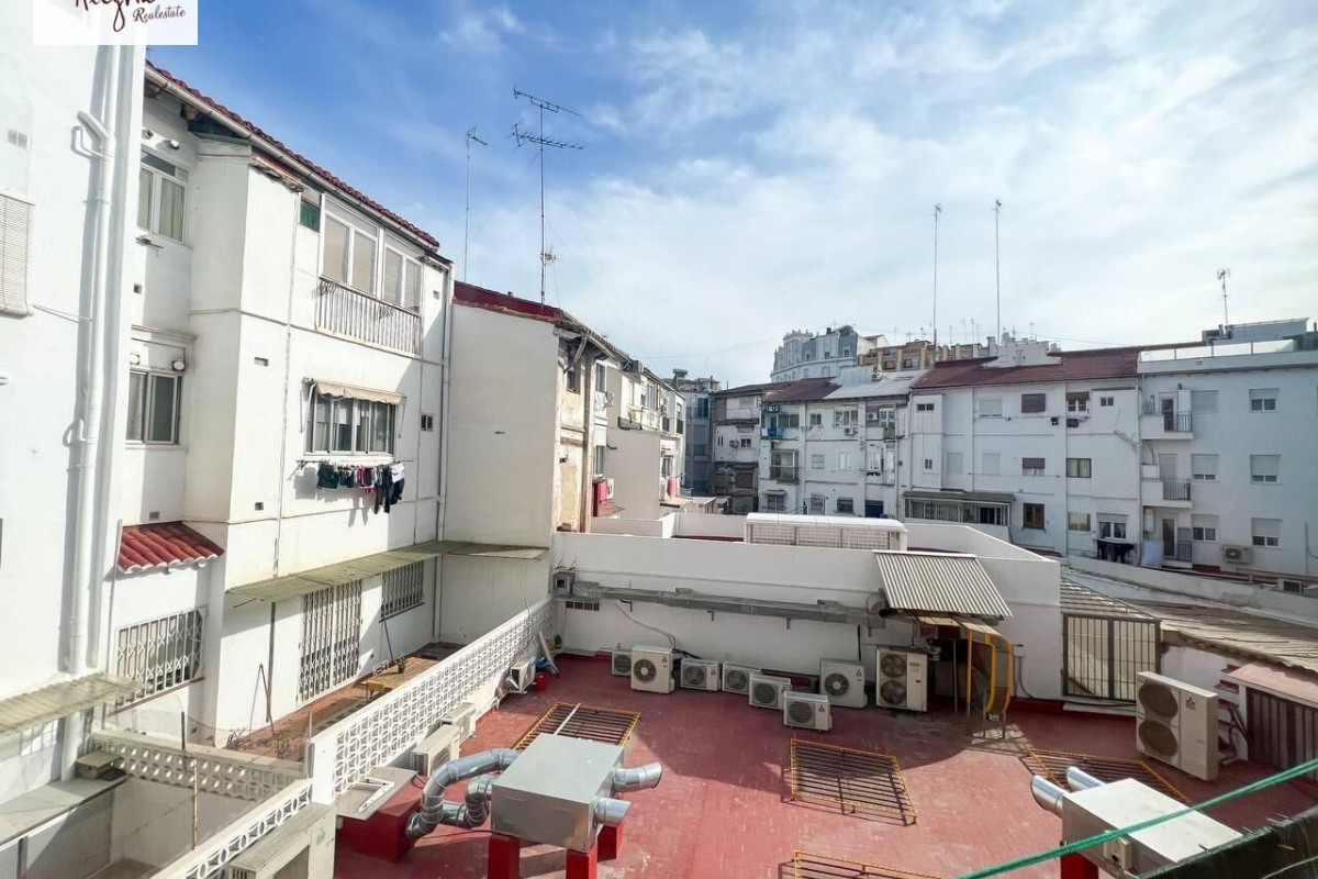 Location à long terme - Appartement - Valencia - El Botanic