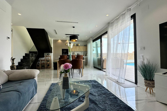 Location à long terme - Villa - Finestrat - Golf Puig Campana