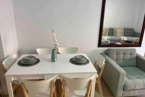 Herverkoop - Appartement  - Torrevieja - Los Frutales
