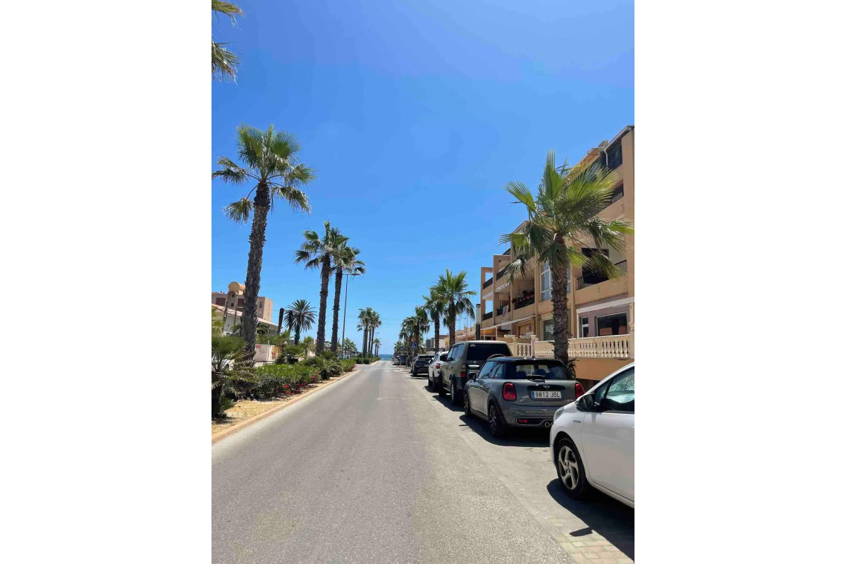 Herverkoop - Appartement  - Torrevieja - Los Frutales