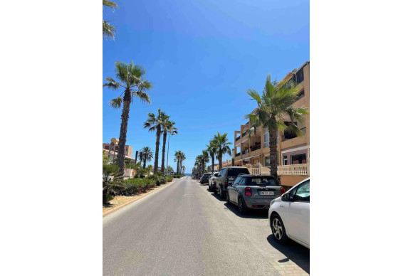 Herverkoop - Appartement  - Torrevieja - Los Frutales