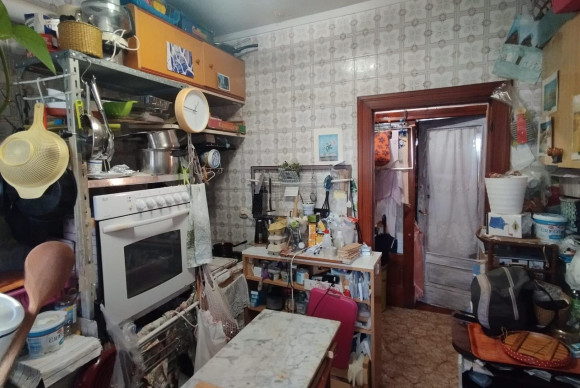 Herverkoop - Appartement  - Gijon - Pumarín