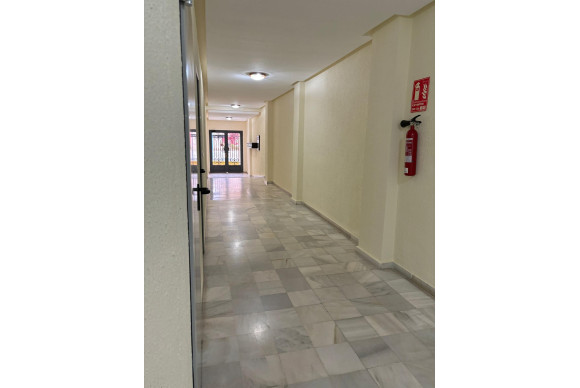 Reventa - Apartamento / piso - Torrevieja