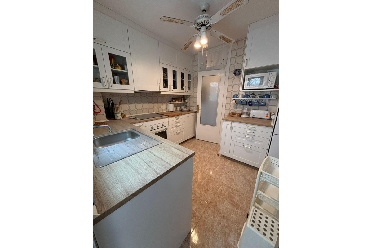 Reventa - Apartamento / piso - Torrevieja