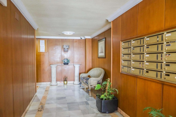 Herverkoop - Appartement  - Torrevieja - Estacion de autobuses