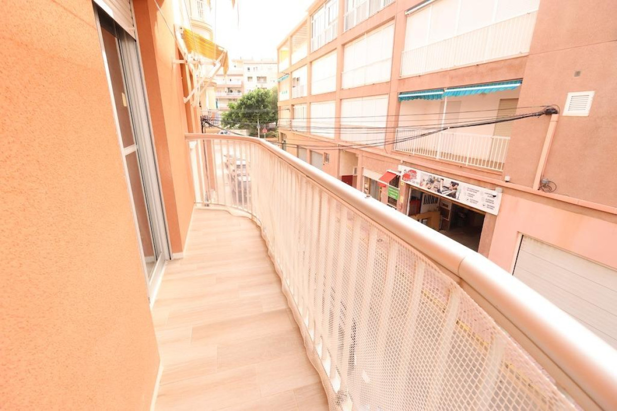 Herverkoop - Appartement  - Torrevieja - La Mata pueblo