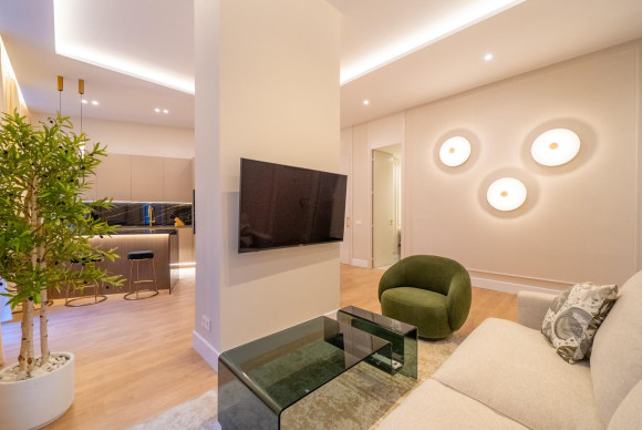 Reventa - Apartamento / piso - Madrid - Chueca