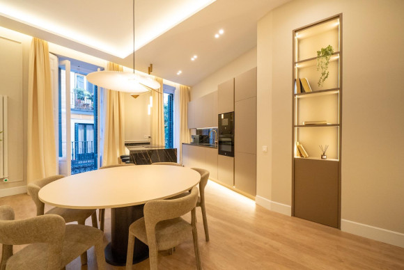 Reventa - Apartamento / piso - Madrid - Chueca