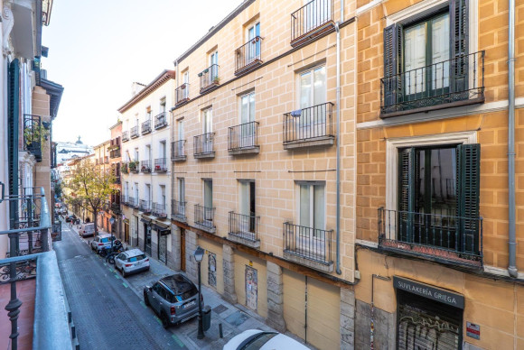 Reventa - Apartamento / piso - Madrid - Chueca