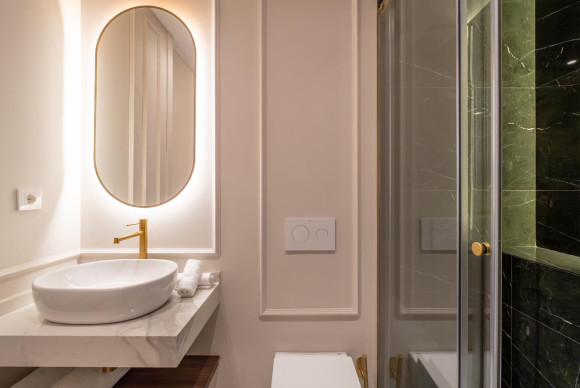 Reventa - Apartamento / piso - Madrid - Chueca