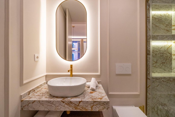 Reventa - Apartamento / piso - Madrid - Chueca