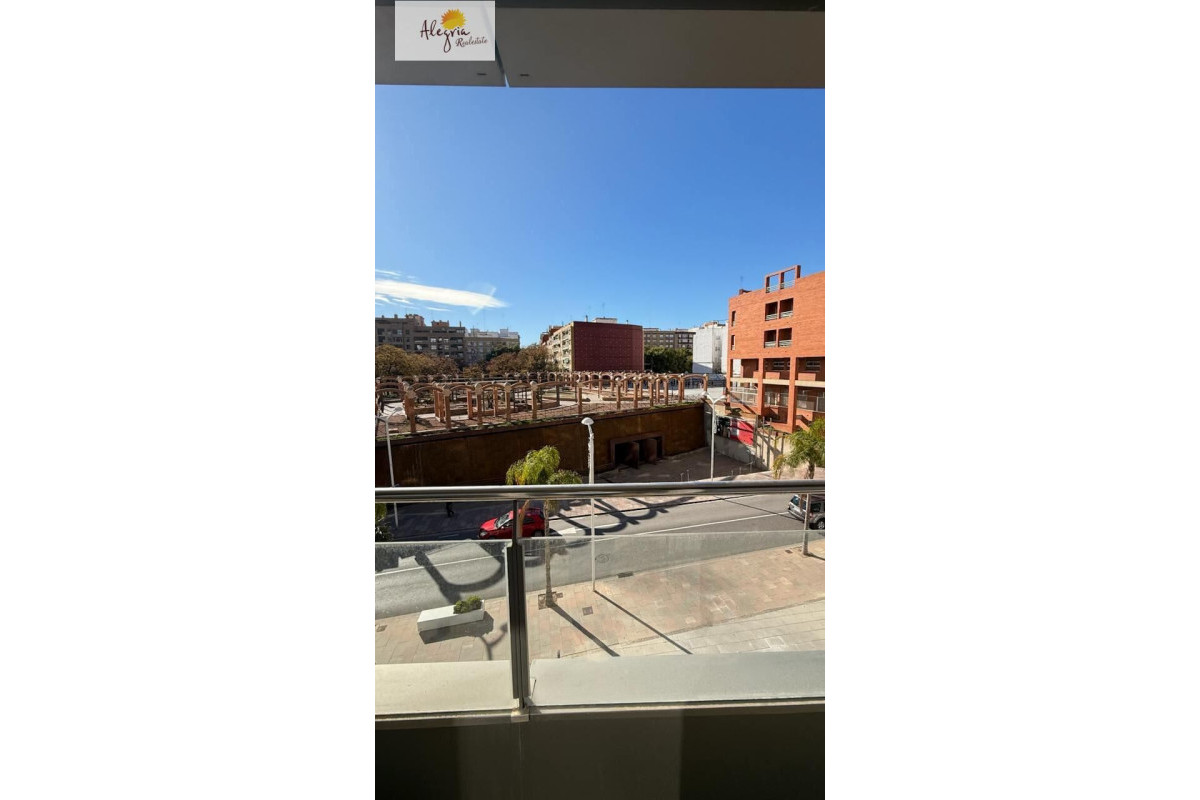 Alquiler a largo plazo - Apartamento / piso - Mislata - Los Juzgados