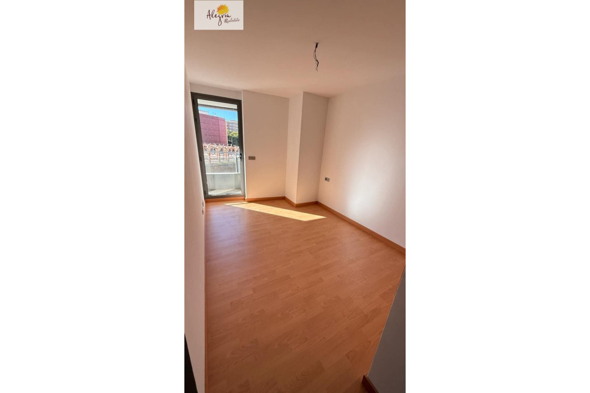 Alquiler a largo plazo - Apartamento / piso - Mislata - Los Juzgados