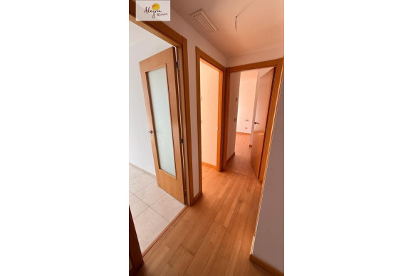 Alquiler a largo plazo - Apartamento / piso - Mislata - Los Juzgados