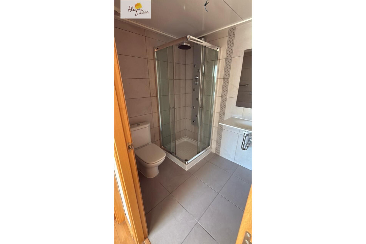 Alquiler a largo plazo - Apartamento / piso - Mislata - Los Juzgados