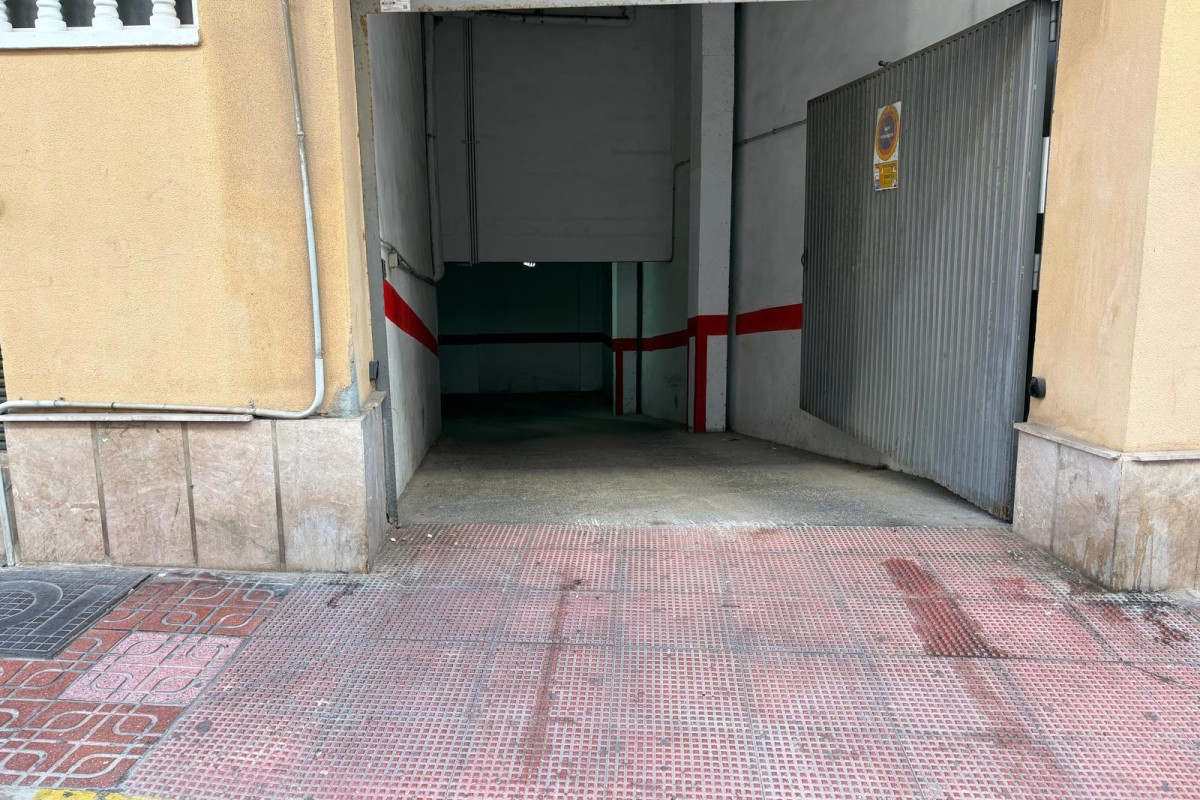 Herverkoop - Garage - Torrevieja - El molino