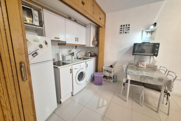 Herverkoop - Appartement  - Torrevieja - Playa de los Locos