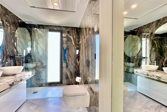 Herverkoop - LUXE VILLA - Finestrat - Campana garden