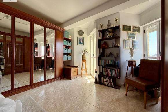 Herverkoop - Appartement  - Alicante - Ciudad Elegida