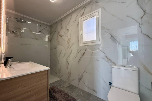 Reventa - Villa - Orihuela Costa - Playa Flamenca