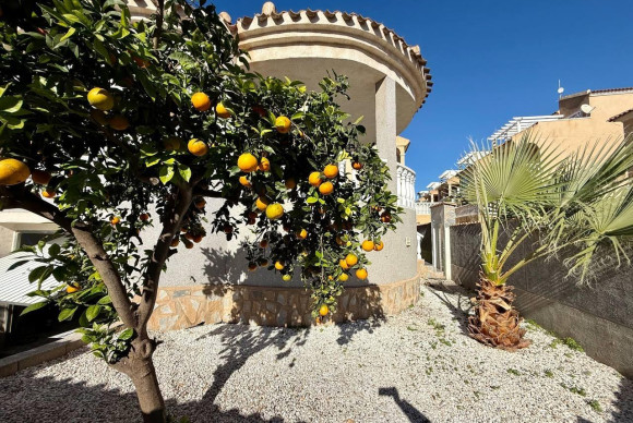 Reventa - Villa - Orihuela Costa - Playa Flamenca