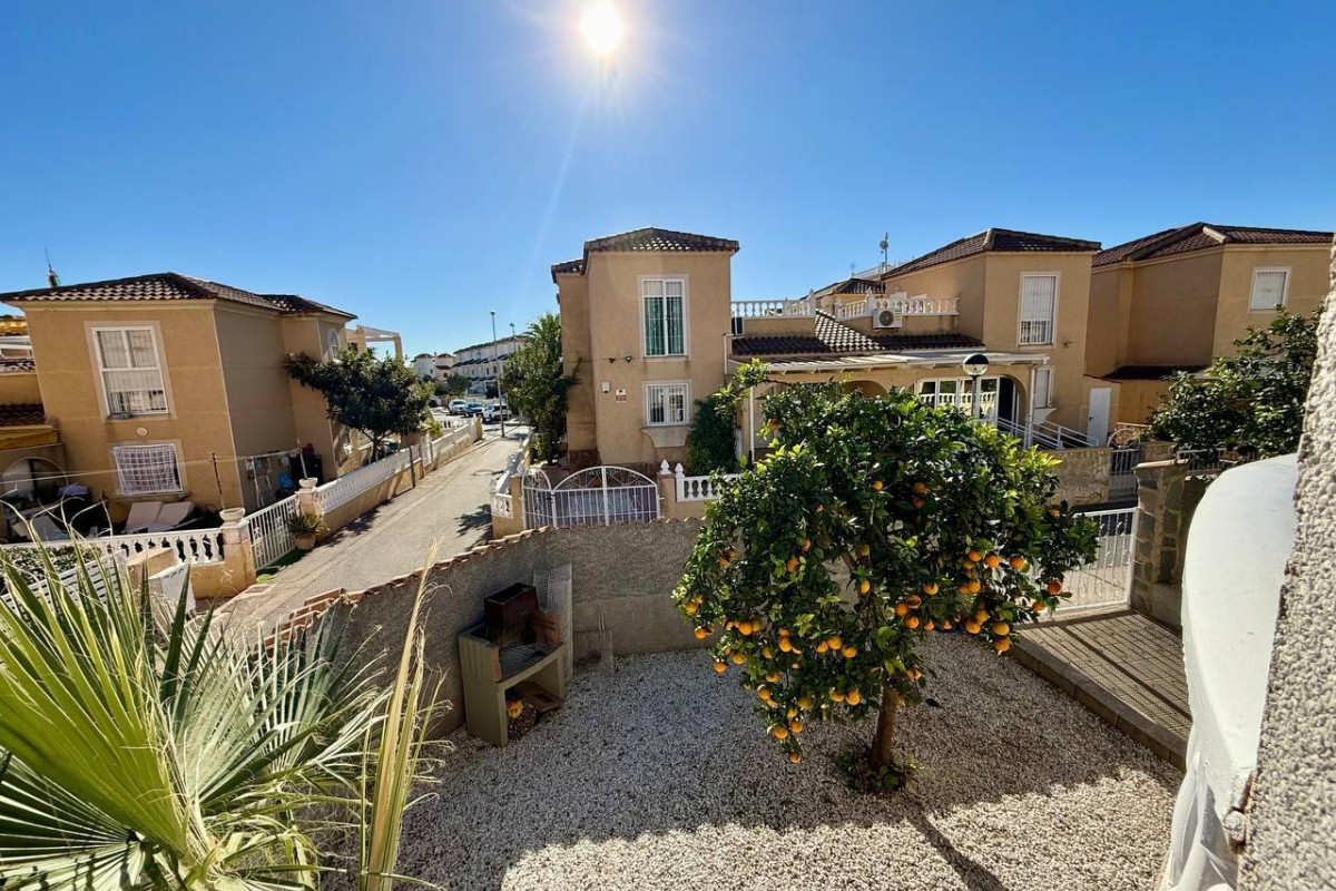 Reventa - Villa - Orihuela Costa - Playa Flamenca