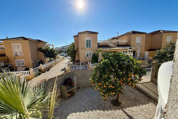 Reventa - Villa - Orihuela Costa - Playa Flamenca