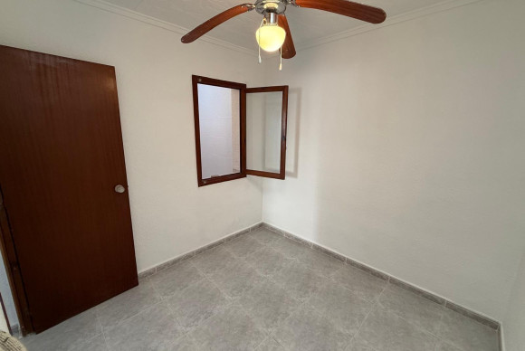 Herverkoop - Appartement - Torrevieja - Torretas