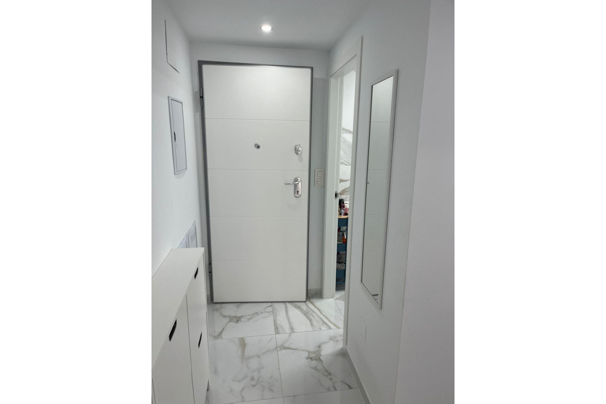 Revente - Appartement - Torrevieja - Centro