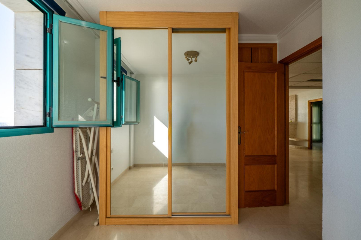 Reventa - Apartamento / piso - Villajoyosa - Cala de Villajoyosa