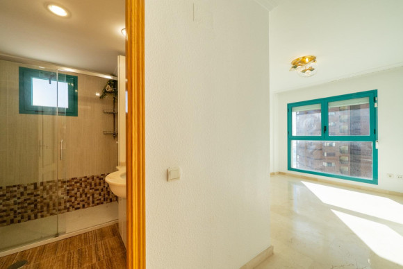 Reventa - Apartamento / piso - Villajoyosa - Cala de Villajoyosa