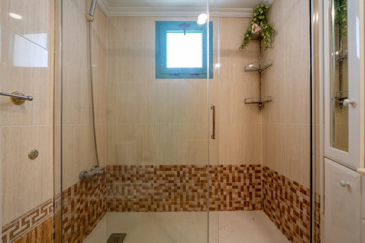 Reventa - Apartamento / piso - Villajoyosa - Cala de Villajoyosa